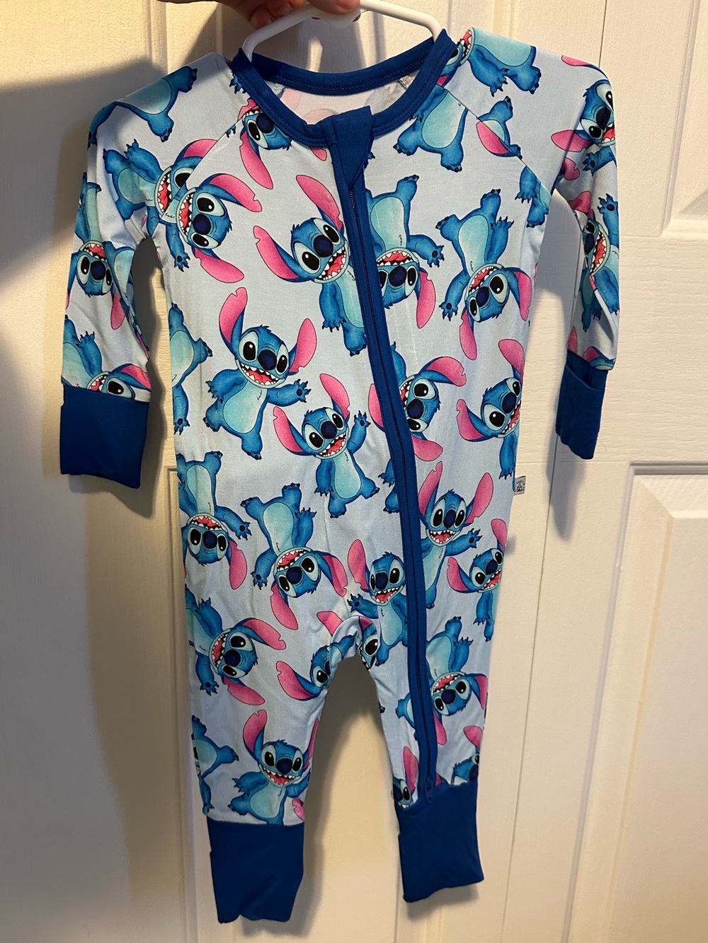Cozy Castle Co Bamboo Stitch Zippy